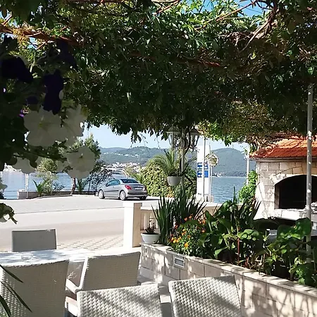 Holiday Vrgorac *